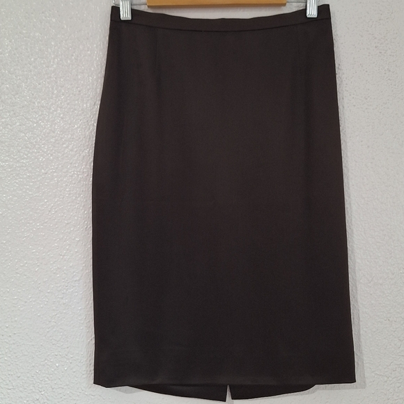 DOLCE& GABBANA Classic Black Pencil Skirt - Picture 1 of 10